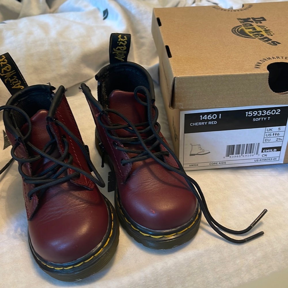 Toddler boy Dr martens size 6